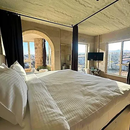 Be Still Alexa Smart Escape Adults Only Ürgüp
